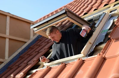 Pose de fenêtres de toit Velux à Eu